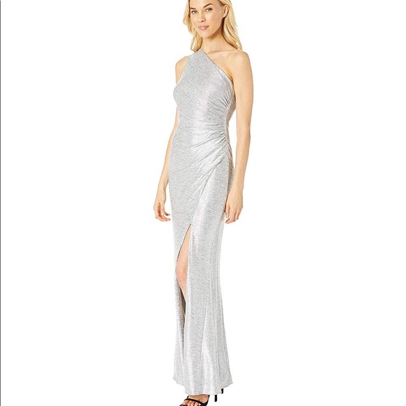 Adriana Papell silver one shoulder gown - Picture 2 of 6